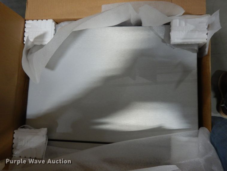 image for item IP9051 (5) Knapheide stainless steel boxes