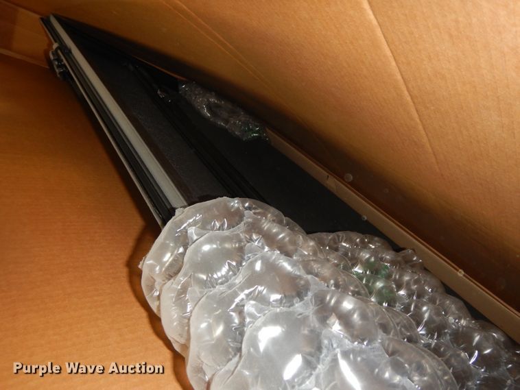 image for item IP9052 Extang Trifecta tri-fold tonneau cover