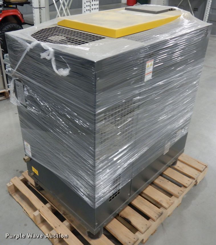 image for item IP9053 2016 Kaeser SM10T  air compressor