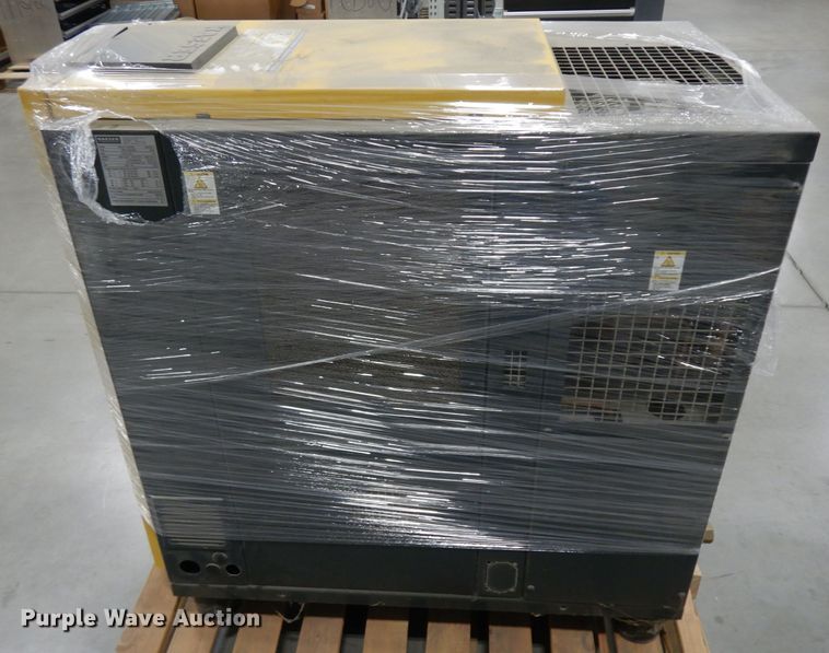 image for item IP9053 2016 Kaeser SM10T  air compressor