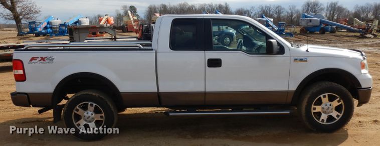 image for item IP9056 2005 Ford F150  SuperCab pickup truck