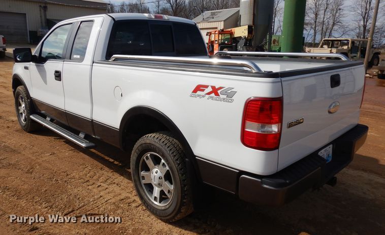 image for item IP9056 2005 Ford F150  SuperCab pickup truck