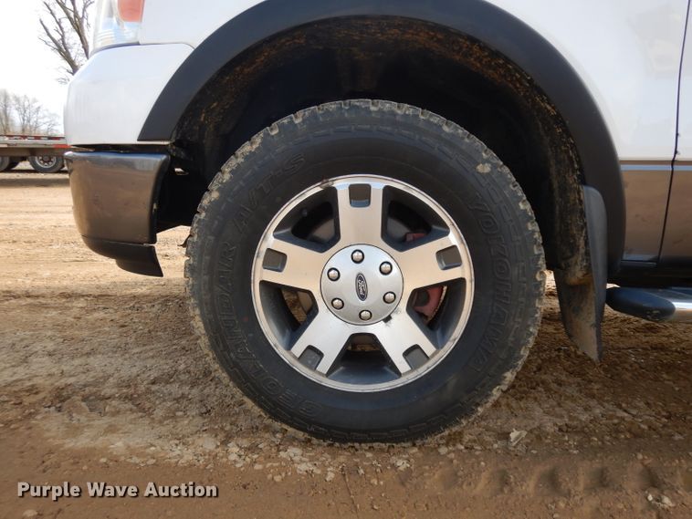 image for item IP9056 2005 Ford F150  SuperCab pickup truck