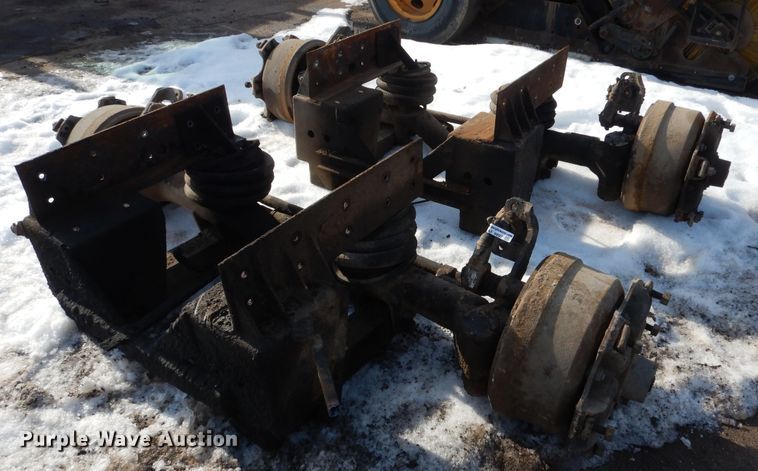 image for item AF9897 (2) Silent drive lift axles