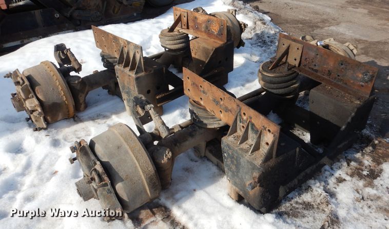 image for item AF9897 (2) Silent drive lift axles