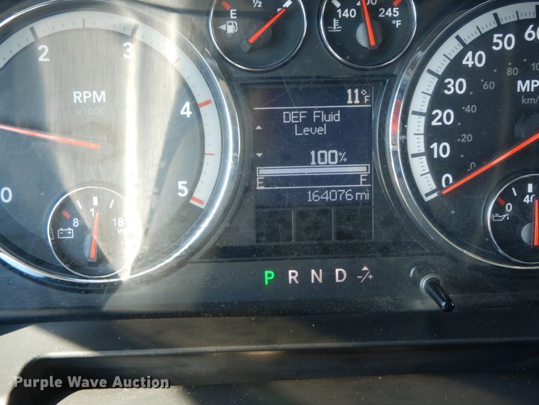 image for item DF6439 2011 Dodge Ram 5500HD  bucket truck