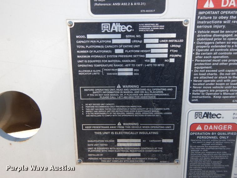 image for item DF6439 2011 Dodge Ram 5500HD  bucket truck