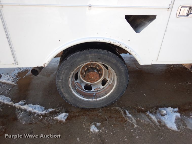 image for item DF6439 2011 Dodge Ram 5500HD  bucket truck