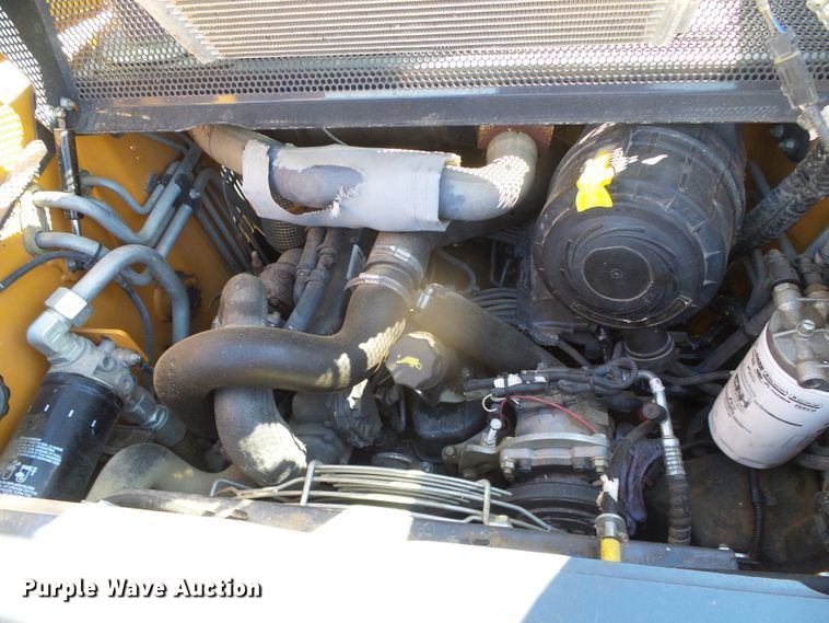 image for item DG8484 2014 Case TR270  tracked skid steer loader