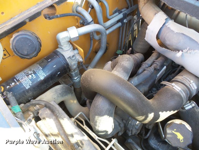 image for item DG8484 2014 Case TR270  tracked skid steer loader