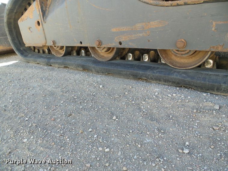 image for item DG8484 2014 Case TR270  tracked skid steer loader