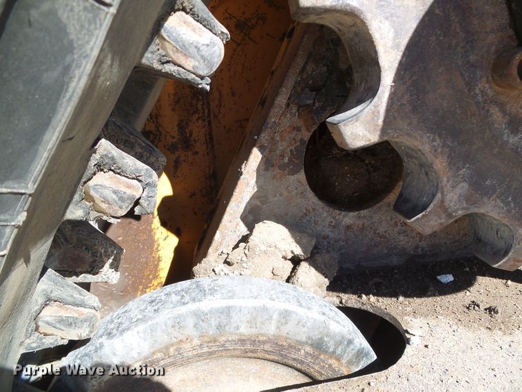 image for item DG8484 2014 Case TR270  tracked skid steer loader