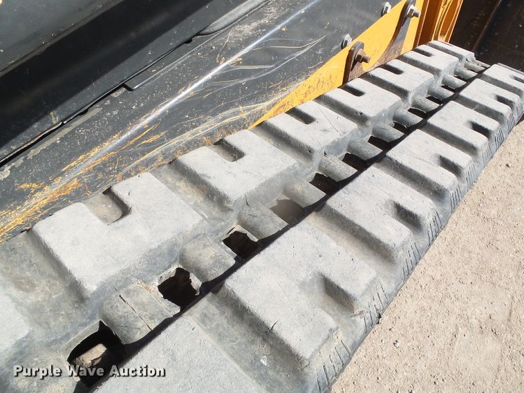 image for item DG8484 2014 Case TR270  tracked skid steer loader