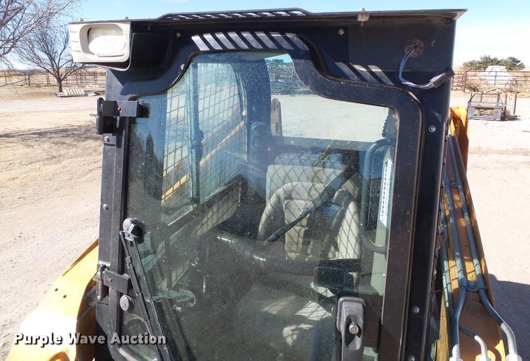 image for item DG8484 2014 Case TR270  tracked skid steer loader