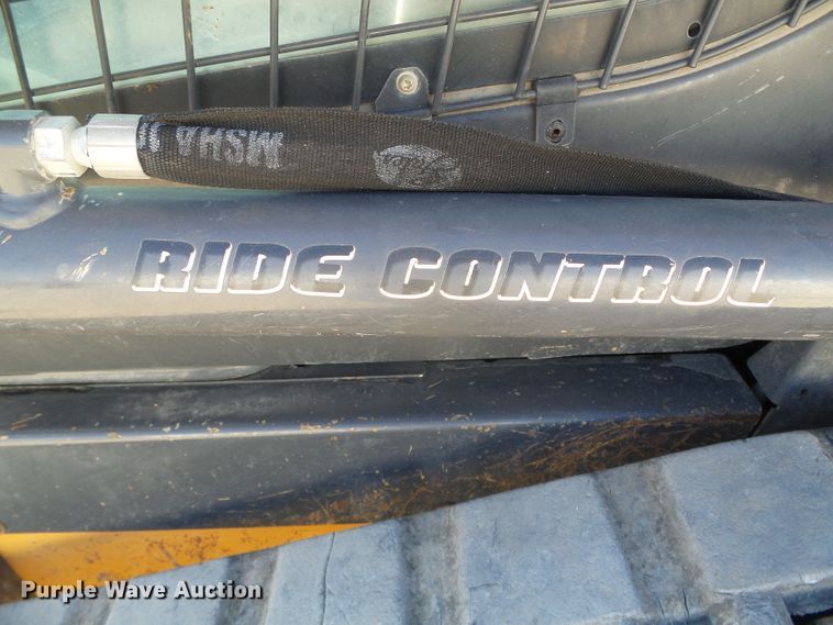 image for item DG8484 2014 Case TR270  tracked skid steer loader