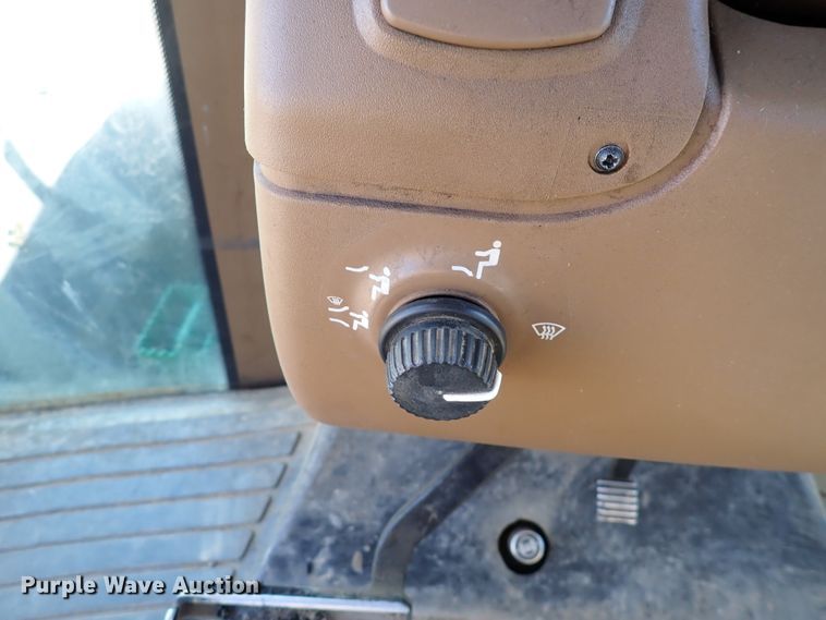 image for item DJ0065 John Deere 9530 Scraper Special  4WD tractor