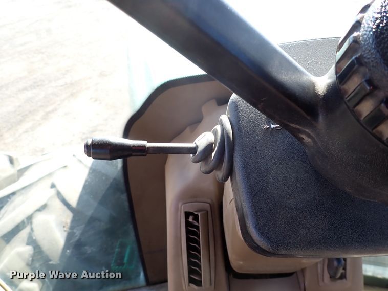 image for item DJ0065 John Deere 9530 Scraper Special  4WD tractor