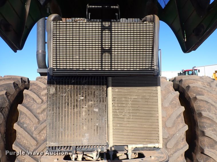 image for item DJ0065 John Deere 9530 Scraper Special  4WD tractor