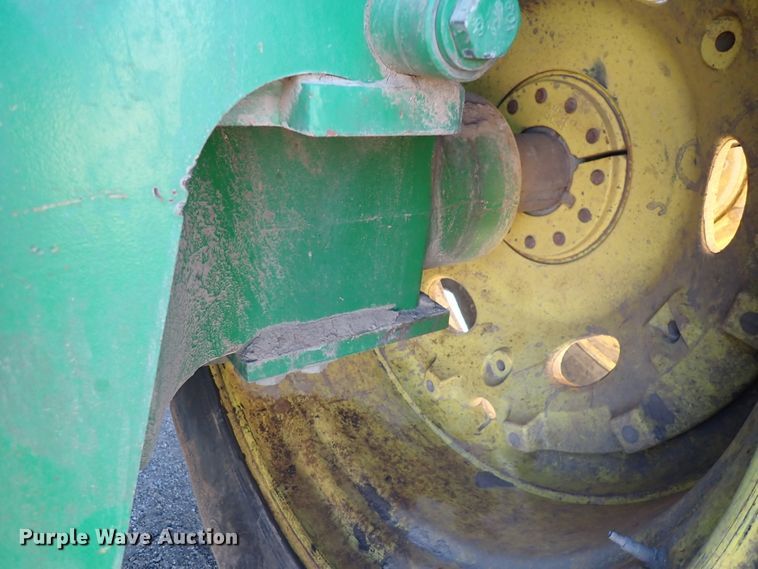 image for item DJ0065 John Deere 9530 Scraper Special  4WD tractor