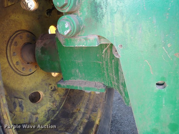 image for item DJ0065 John Deere 9530 Scraper Special  4WD tractor