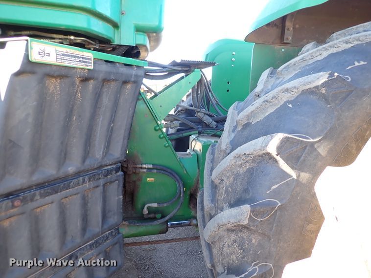 image for item DJ0065 John Deere 9530 Scraper Special  4WD tractor