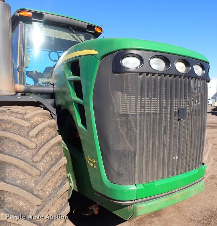 image for item DJ0065 John Deere 9530 Scraper Special  4WD tractor