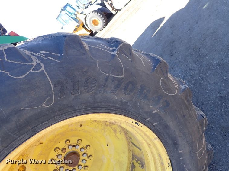 image for item DJ0065 John Deere 9530 Scraper Special  4WD tractor