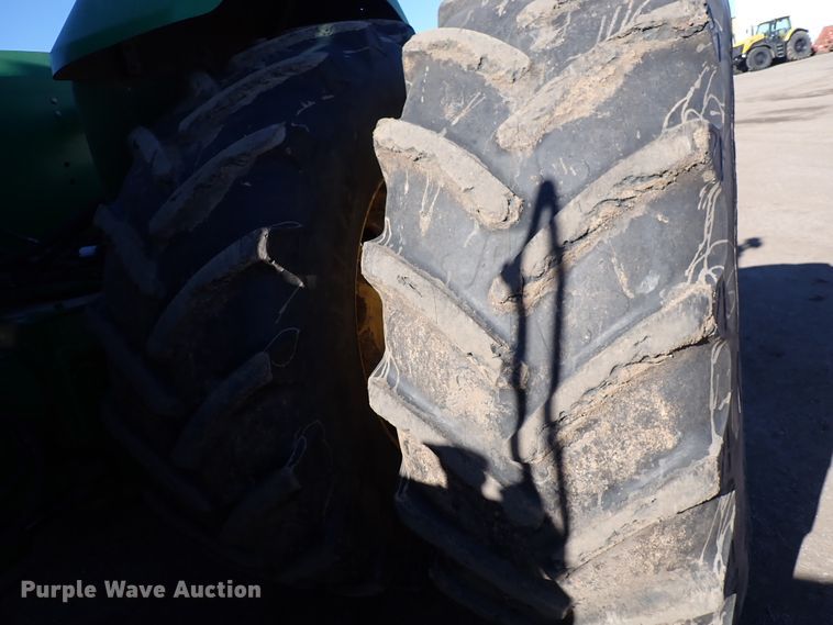 image for item DJ0065 John Deere 9530 Scraper Special  4WD tractor