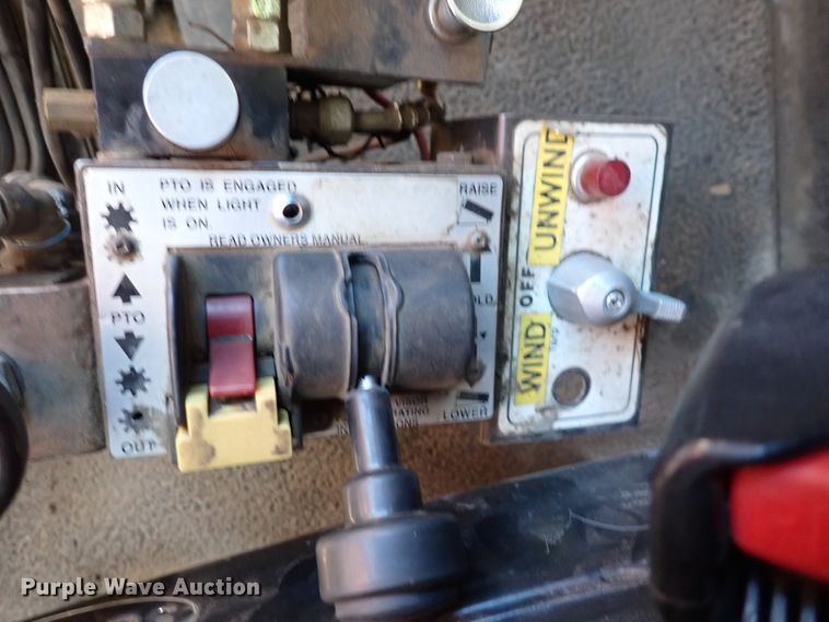 image for item DJ0068 2001 Mack E7-427 dump truck