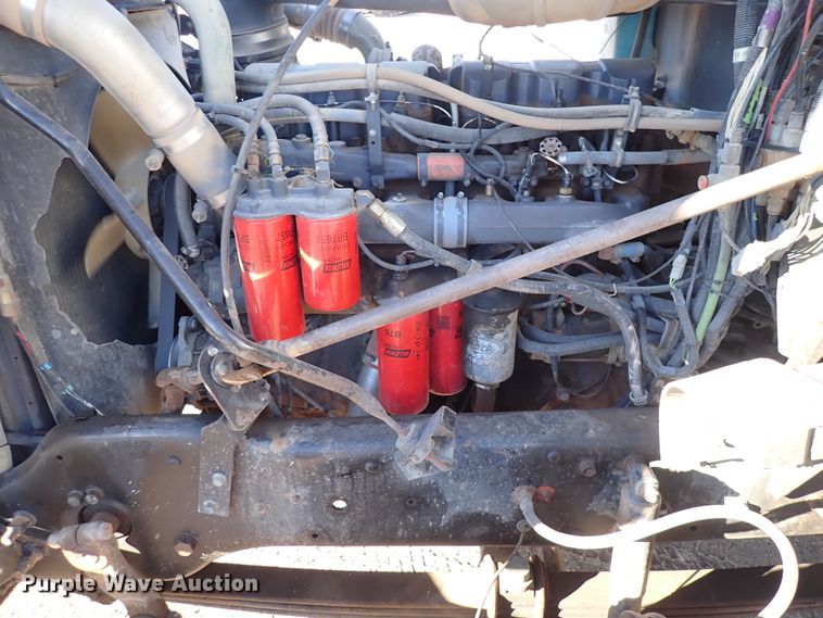 image for item DJ0068 2001 Mack E7-427 dump truck