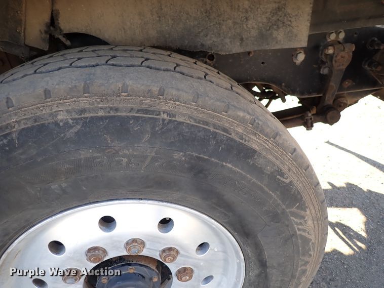 image for item DJ0068 2001 Mack E7-427 dump truck