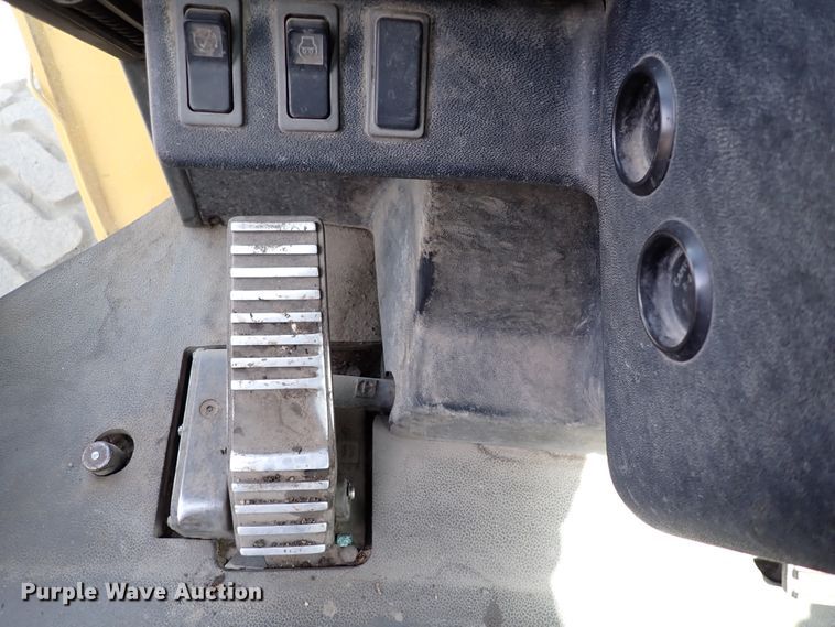 image for item DJ0086 2000 Caterpillar 950G  wheel loader