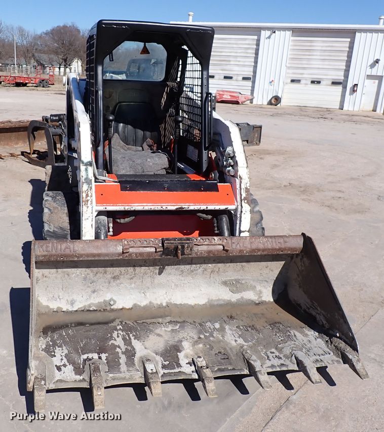 image for item DJ0087 2008 Bobcat S150  skid steer loader
