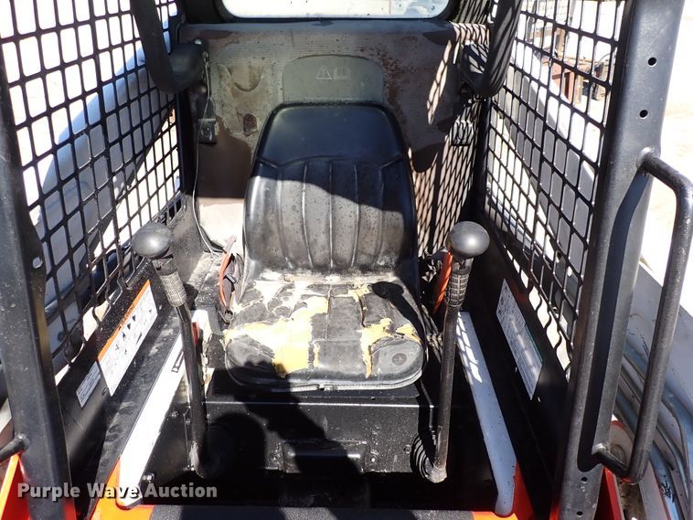 image for item DJ0087 2008 Bobcat S150  skid steer loader