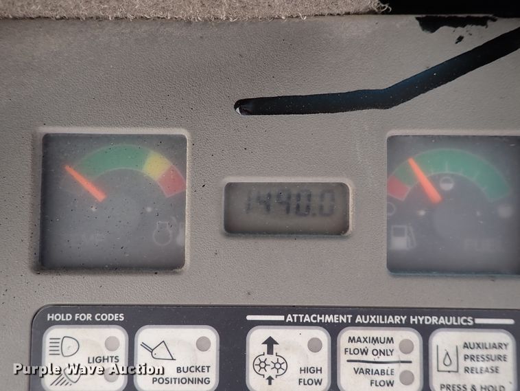 image for item DJ0087 2008 Bobcat S150  skid steer loader