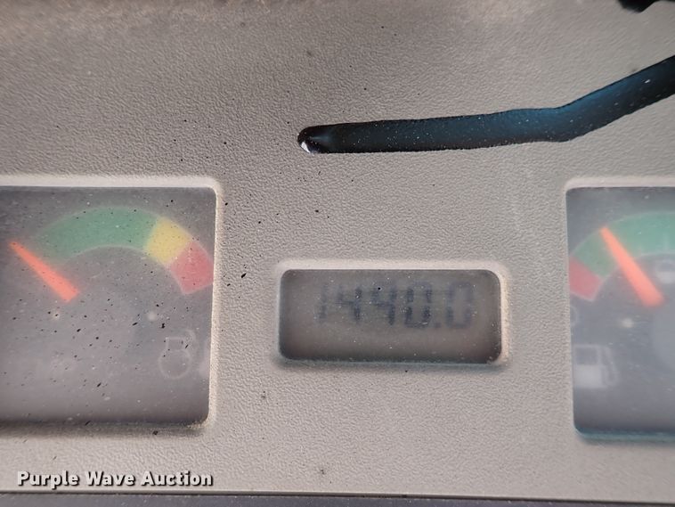 image for item DJ0087 2008 Bobcat S150  skid steer loader