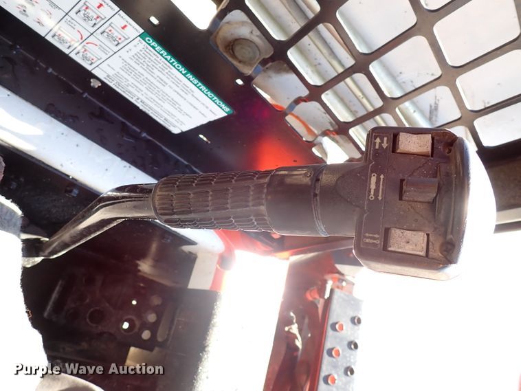 image for item DJ0087 2008 Bobcat S150  skid steer loader