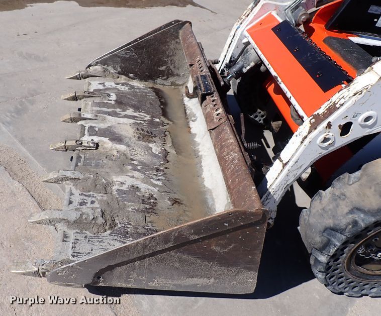 image for item DJ0087 2008 Bobcat S150  skid steer loader