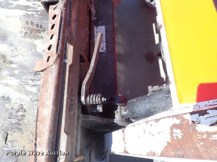 image for item DJ0087 2008 Bobcat S150  skid steer loader