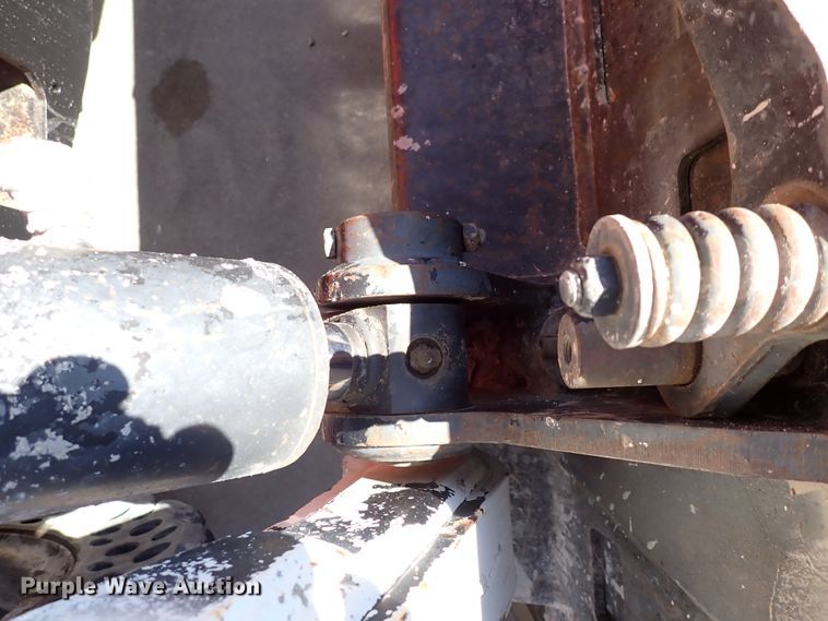 image for item DJ0087 2008 Bobcat S150  skid steer loader