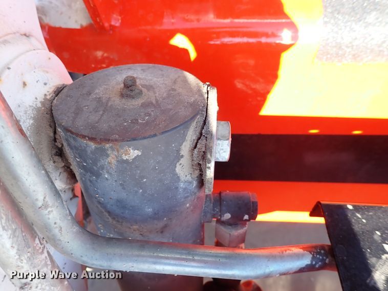 image for item DJ0087 2008 Bobcat S150  skid steer loader