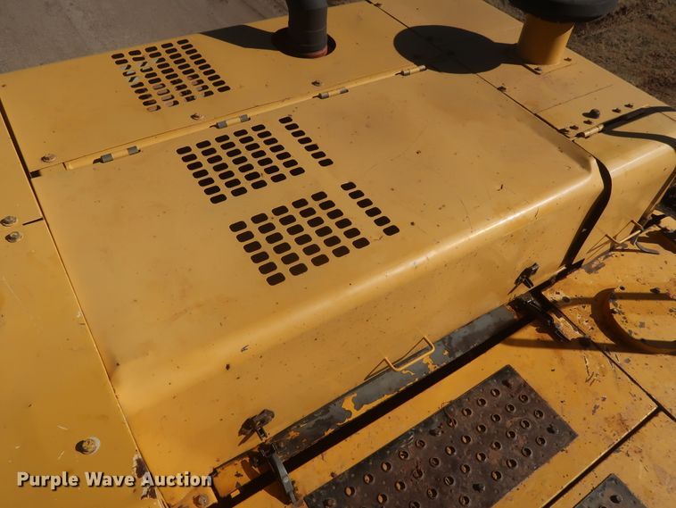 image for item DJ1825 2007 John Deere 450D LC  excavator