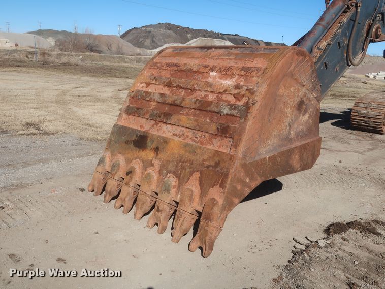 image for item DJ1825 2007 John Deere 450D LC  excavator