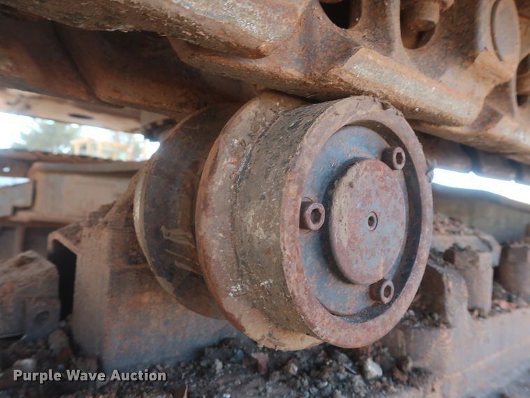 image for item DJ1825 2007 John Deere 450D LC  excavator