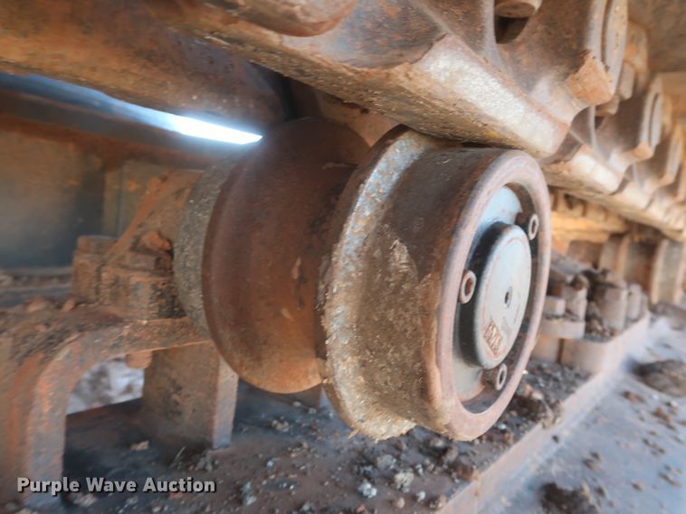 image for item DJ1825 2007 John Deere 450D LC  excavator