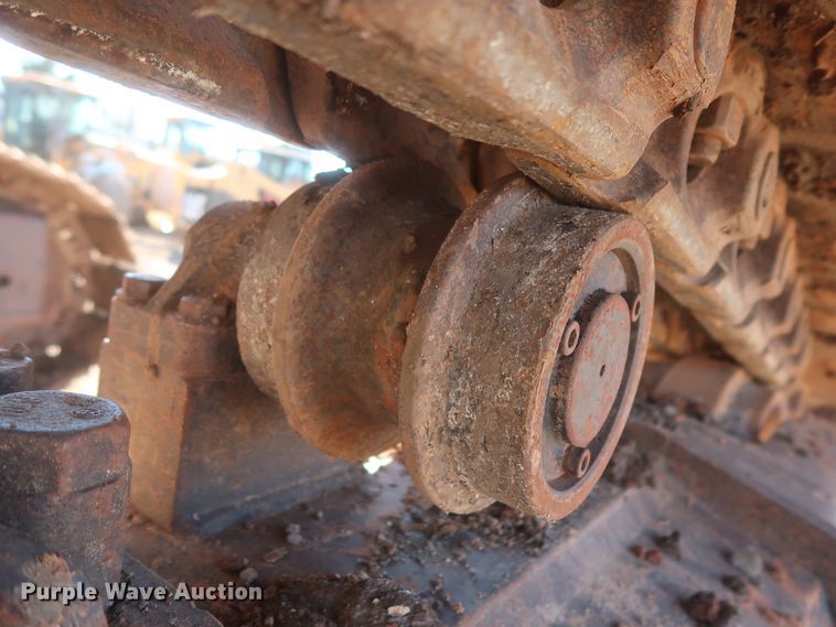 image for item DJ1825 2007 John Deere 450D LC  excavator