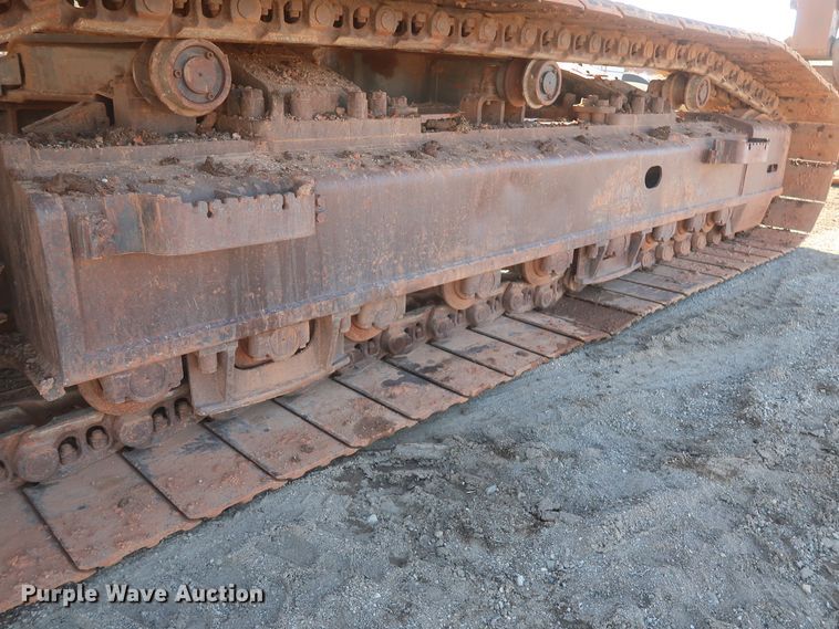 image for item DJ1825 2007 John Deere 450D LC  excavator