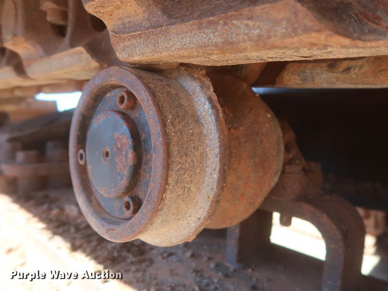 image for item DJ1825 2007 John Deere 450D LC  excavator