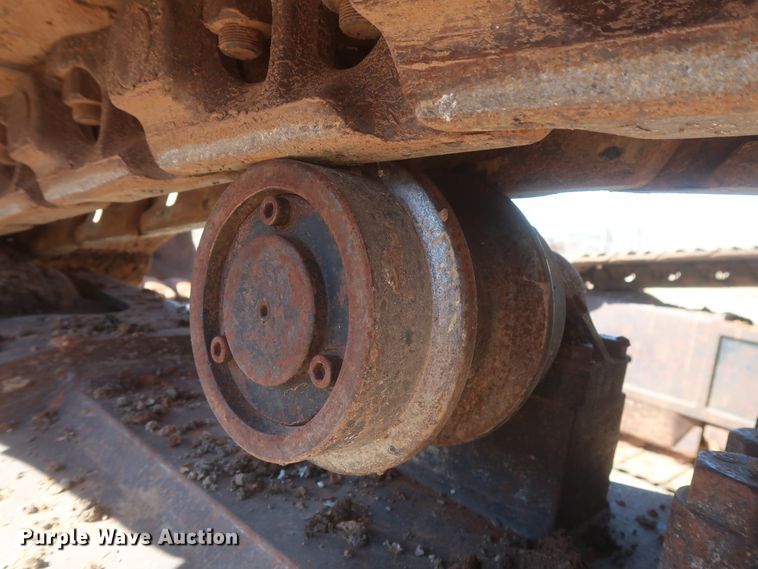 image for item DJ1825 2007 John Deere 450D LC  excavator