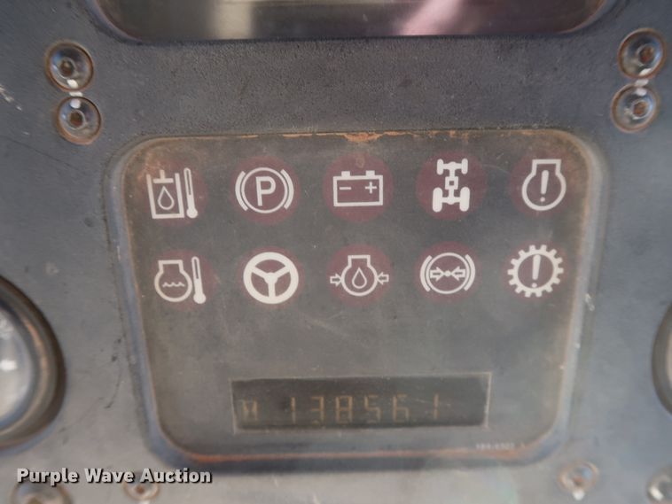 image for item DJ1826 2001 Caterpillar 140H  motor grader